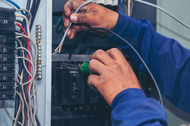 Best Affordable Emergency Electrician  in Livingston, TX